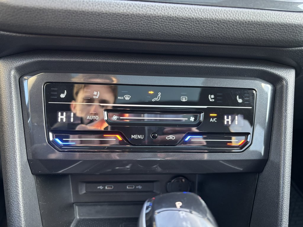 Volkswagen Tiguan Highline R-Line 4MOTION 2023 à Saint-Georges, Québec - 21 - w1024h768px