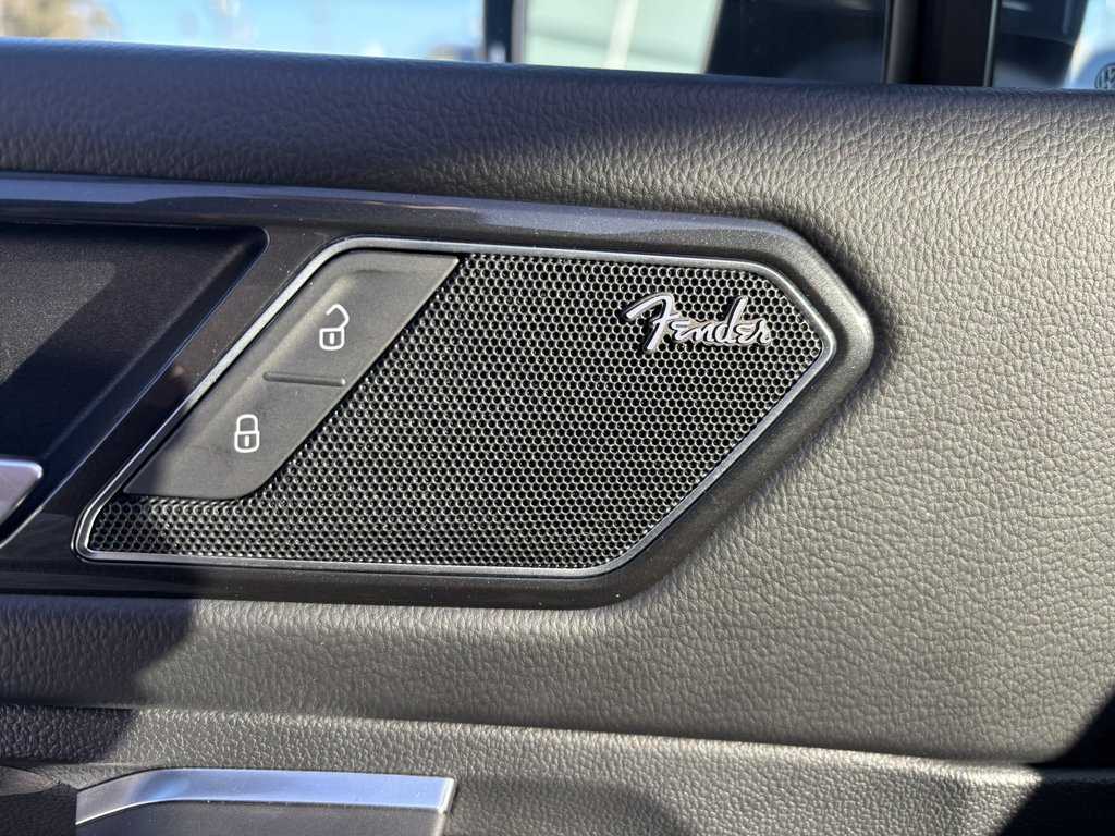 Volkswagen Tiguan Highline R-Line 4MOTION 2023 à Saint-Georges, Québec - 23 - w1024h768px