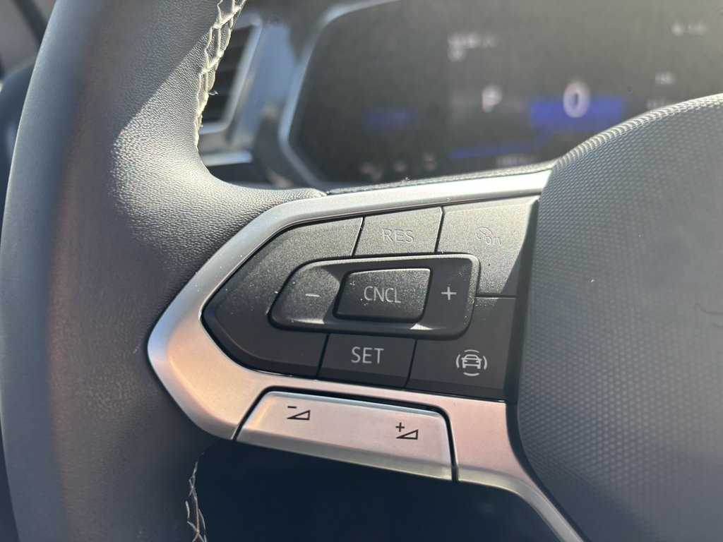 Volkswagen Tiguan Trendline 4MOTION 2023 à Saint-Georges, Québec - 15 - w1024h768px