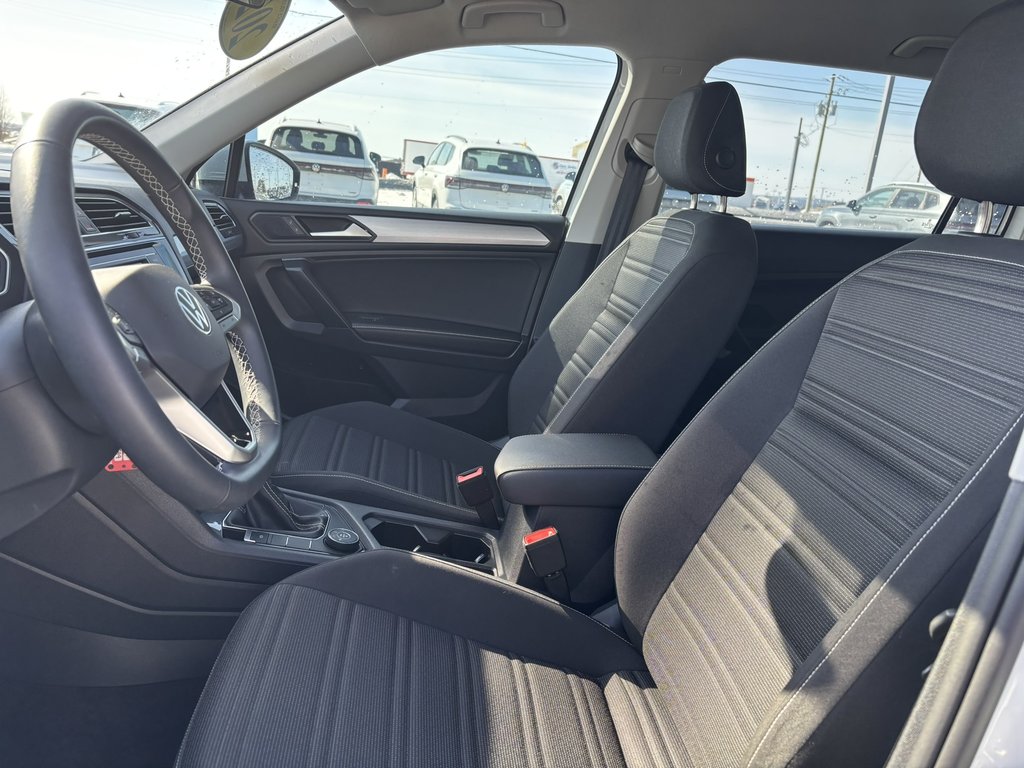 Volkswagen Tiguan Trendline 4MOTION 2023 à Saint-Georges, Québec - 12 - w1024h768px