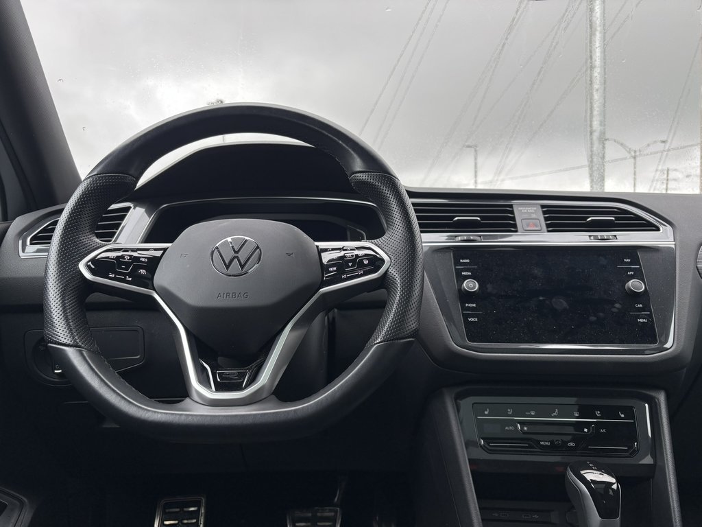 2023 Volkswagen Tiguan Highline R-Line 4MOTION in Saint-Georges, Quebec - 8 - w1024h768px