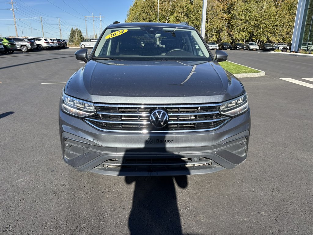 Volkswagen Tiguan Comfortline 4MOTION/Toit panoramique 2024 à Saint-Georges, Québec - 3 - w1024h768px