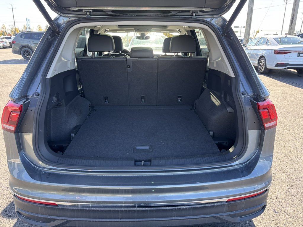 Volkswagen Tiguan Comfortline 4MOTION/Toit panoramique 2024 à Saint-Georges, Québec - 8 - w1024h768px
