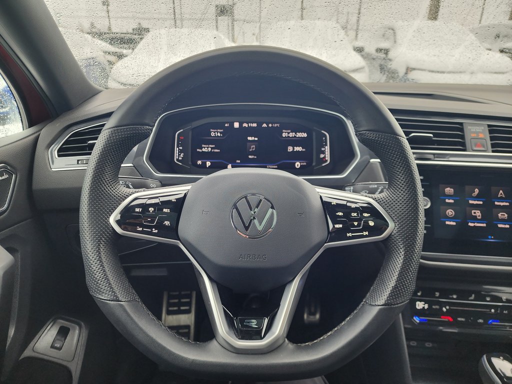 Volkswagen Tiguan Highline R-Line 4MOTION 2024 à Saint-Georges, Québec - 14 - w1024h768px