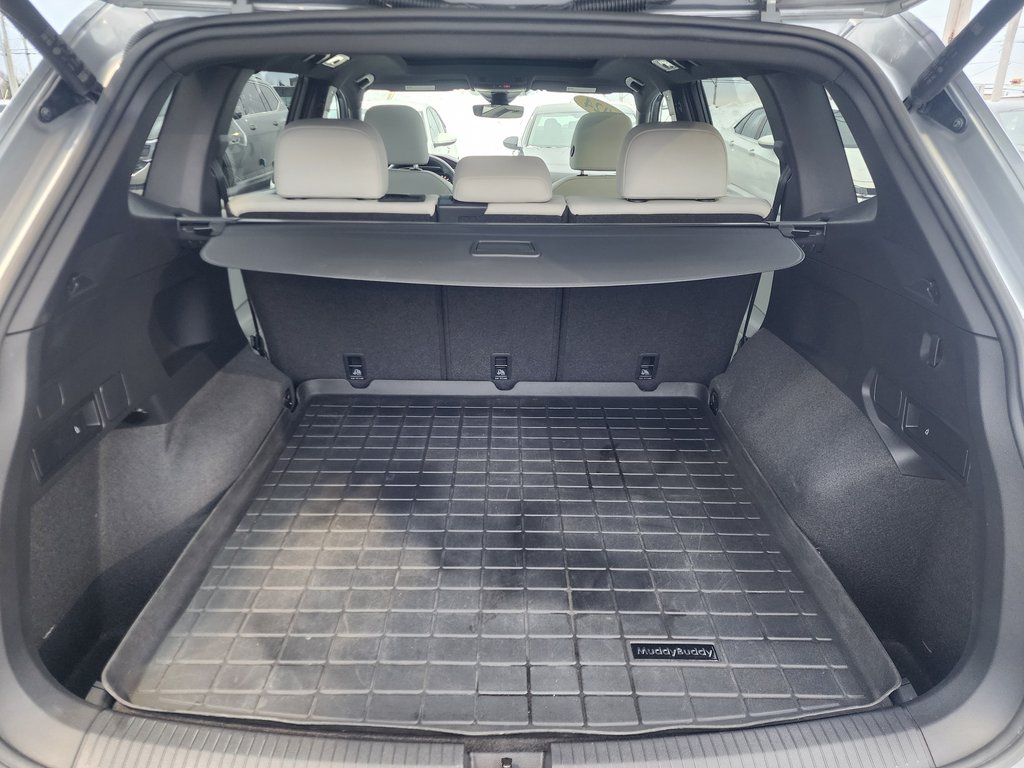 Volkswagen Tiguan Highline R-Line 4MOTION 2024 à Saint-Georges, Québec - 5 - w1024h768px