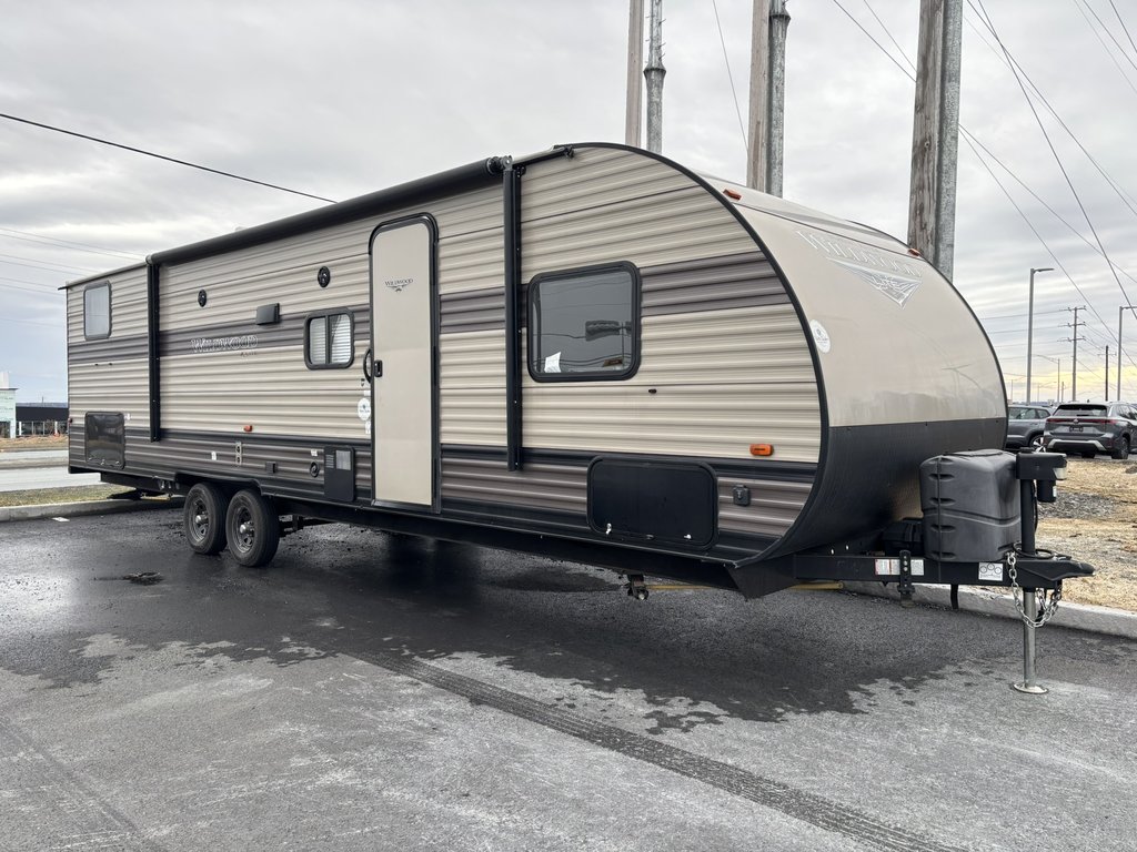 2020 WILDWOOD 273QBXL in Saint-Georges, Quebec - 1 - w1024h768px