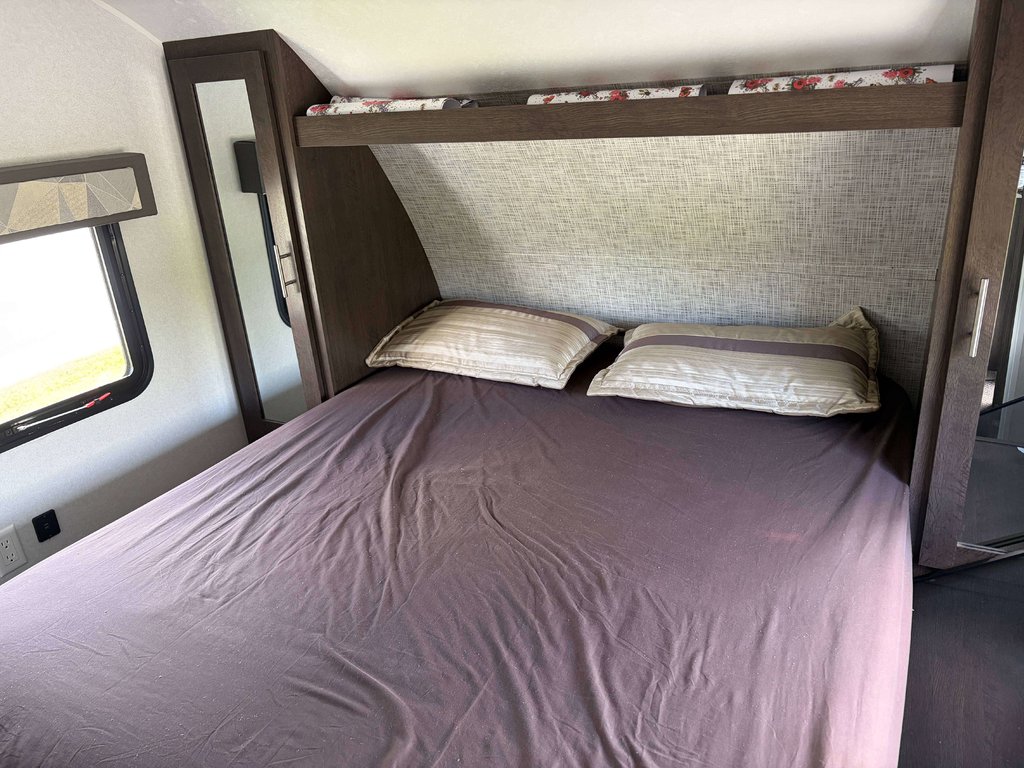 2020 WILDWOOD 273QBXL in Saint-Georges, Quebec - 7 - w1024h768px