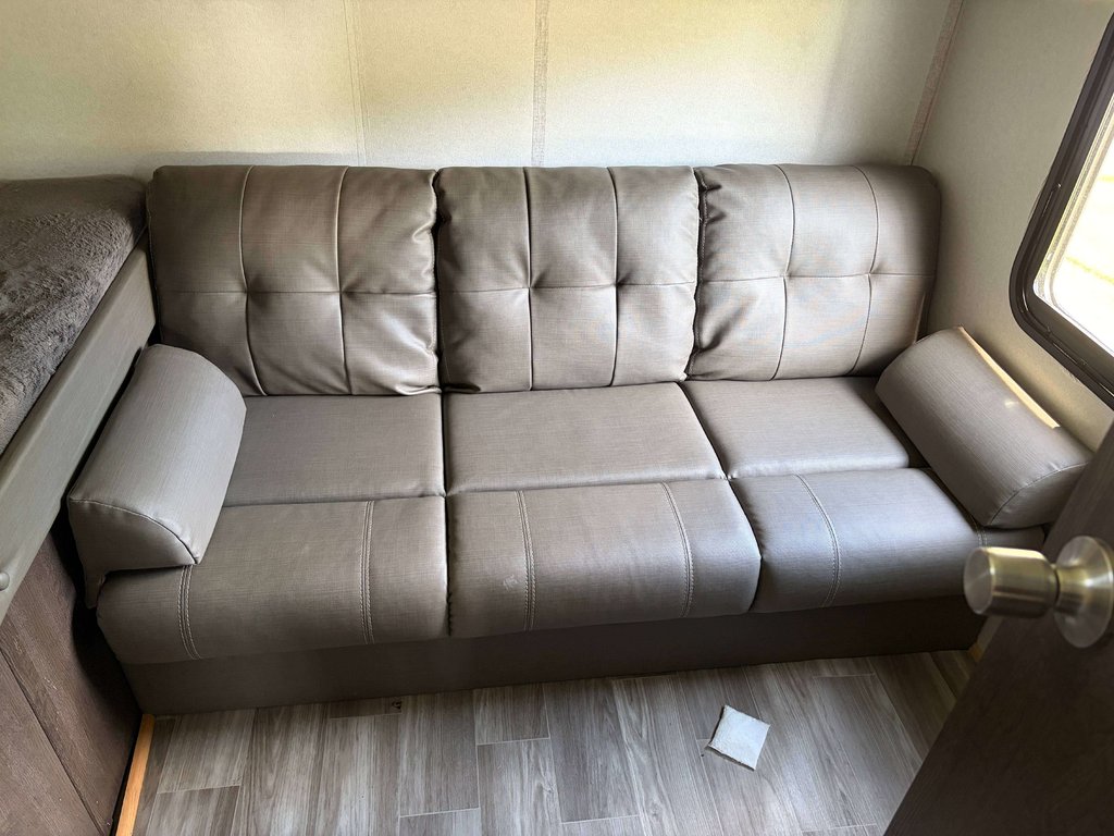 2020 WILDWOOD 273QBXL in Saint-Georges, Quebec - 13 - w1024h768px