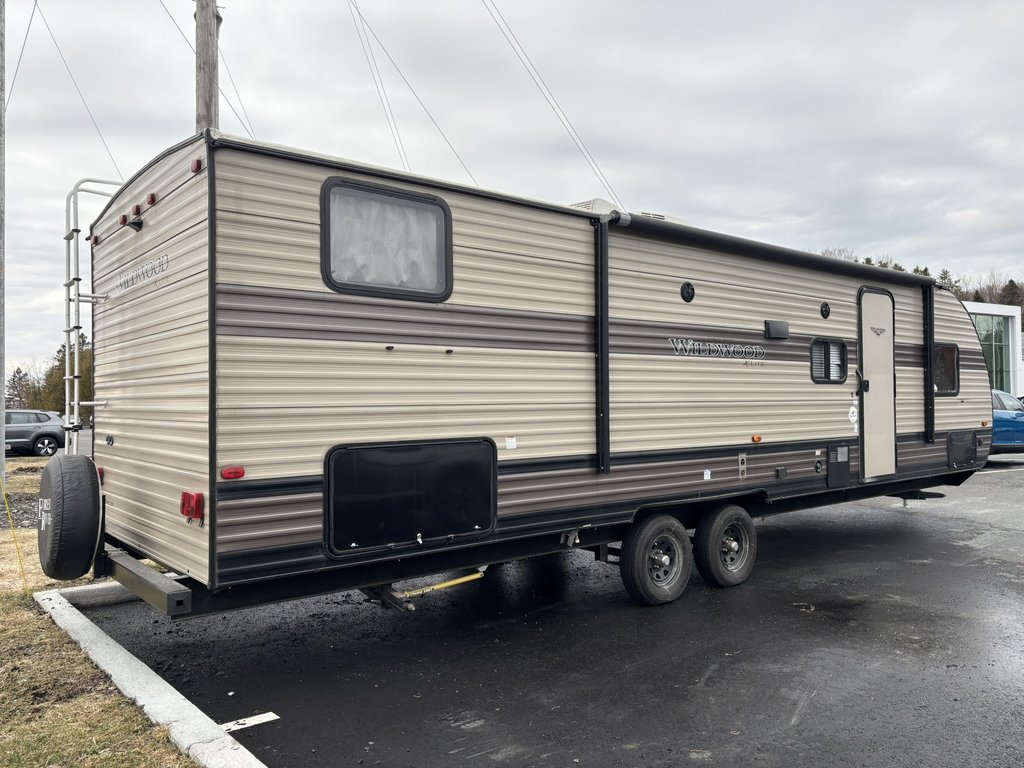 2020 WILDWOOD 273QBXL in Saint-Georges, Quebec - 6 - w1024h768px