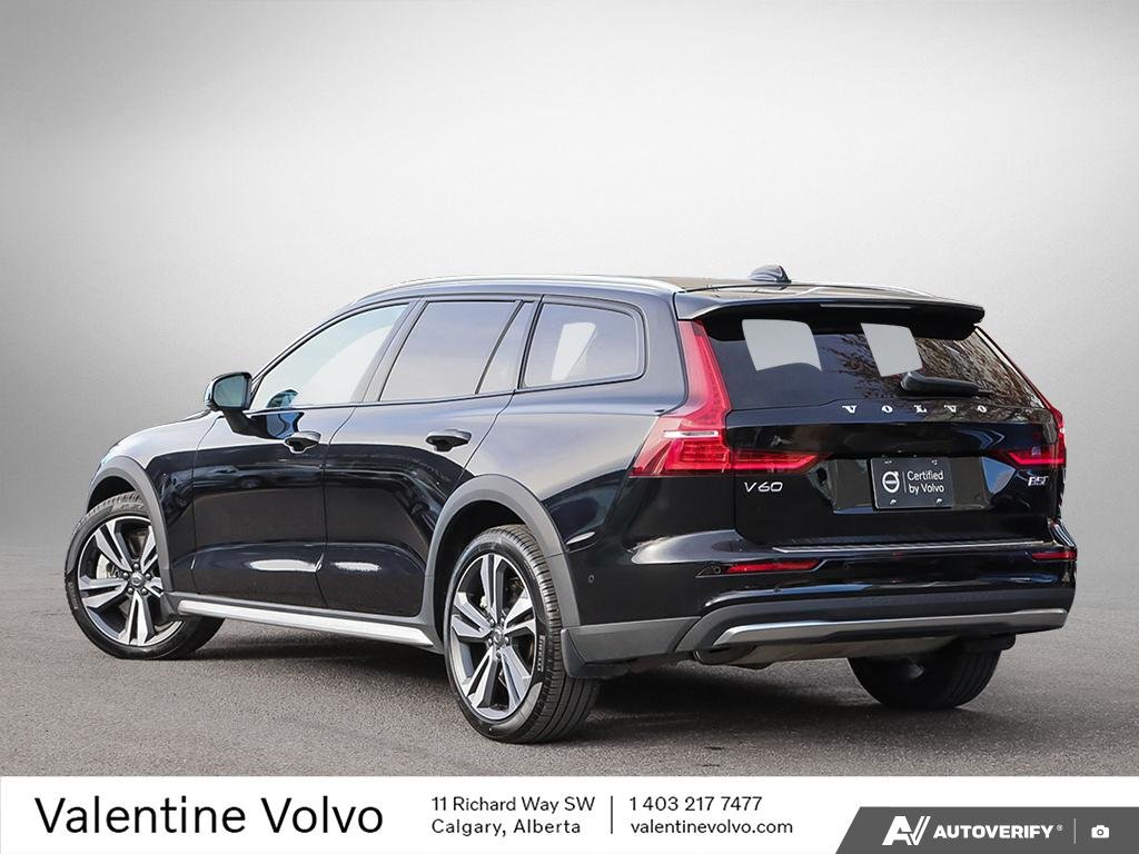 2025 Volvo V60 Cross Country Ultra-3