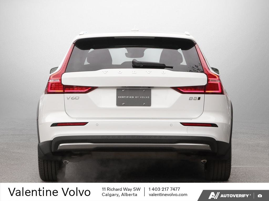2025 Volvo V60 Cross Country Ultra-4