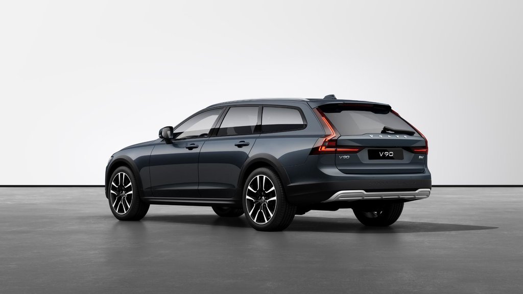 2026 Volvo V90 Cross Country Ultra-1