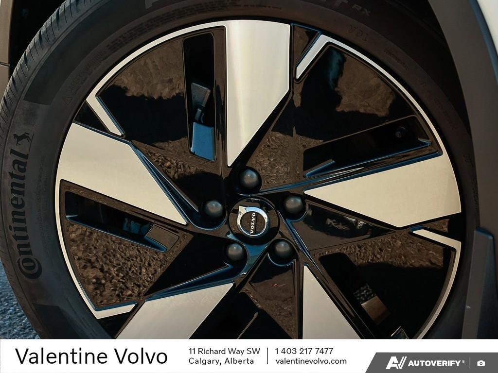 2024 Volvo XC40 Recharge Pure Electric Core-5