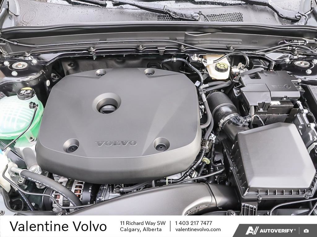 2022 Volvo XC40 Momentum-6