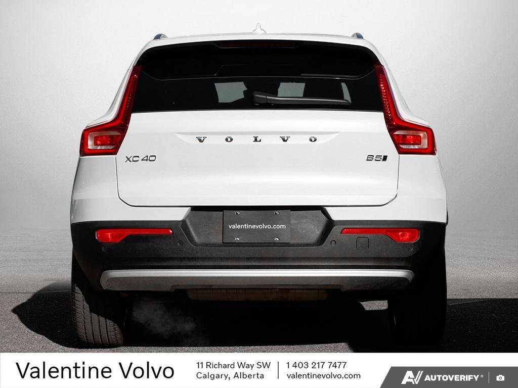 2025 Volvo XC40 Core Bright Theme-4