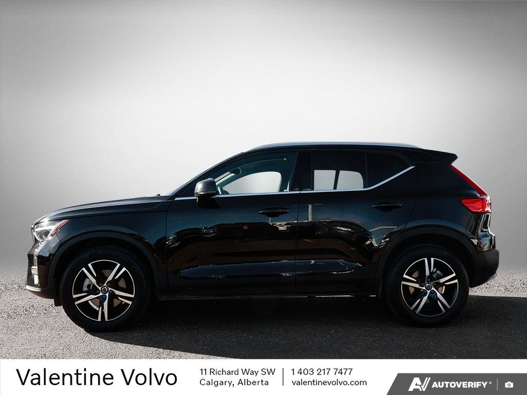 2025 Volvo XC40 Core Bright Theme-2