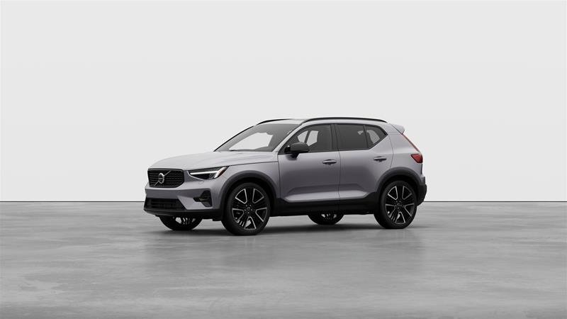 2026 Volvo XC40 Plus (Dark Theme)-0