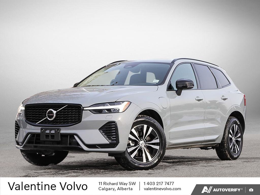 2025 Volvo XC60 Plug-In Hybrid Core Dark Theme-0