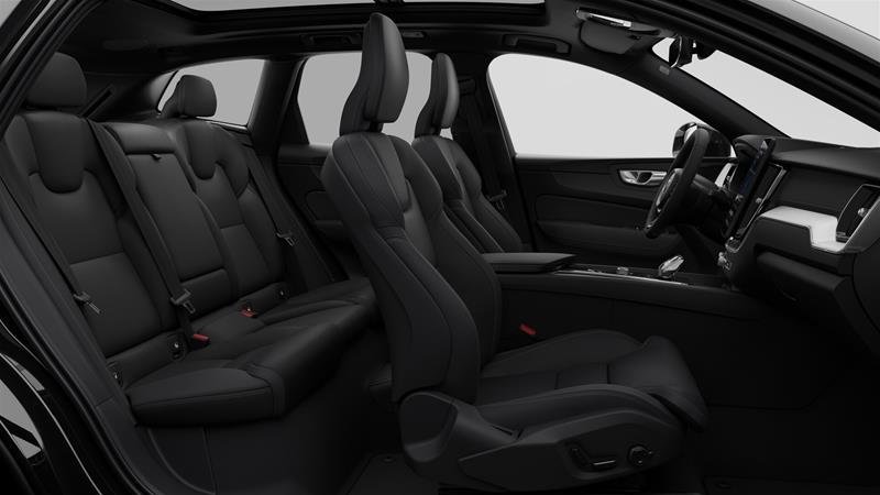 2026 Volvo XC60 Plug-in hybrid Ultra Black Edition-4