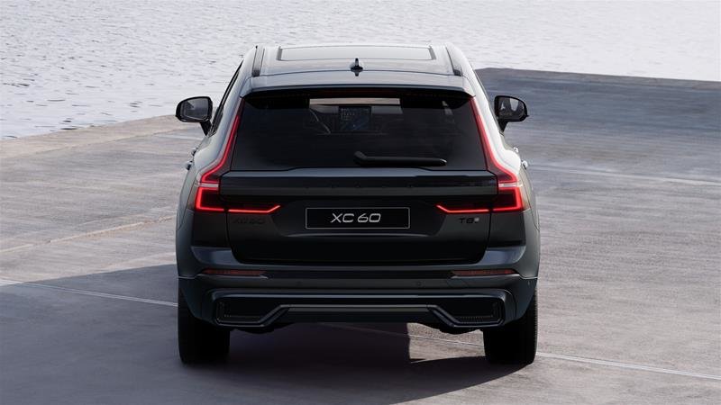 2026 Volvo XC60 Plug-in hybrid Ultra Black Edition-2
