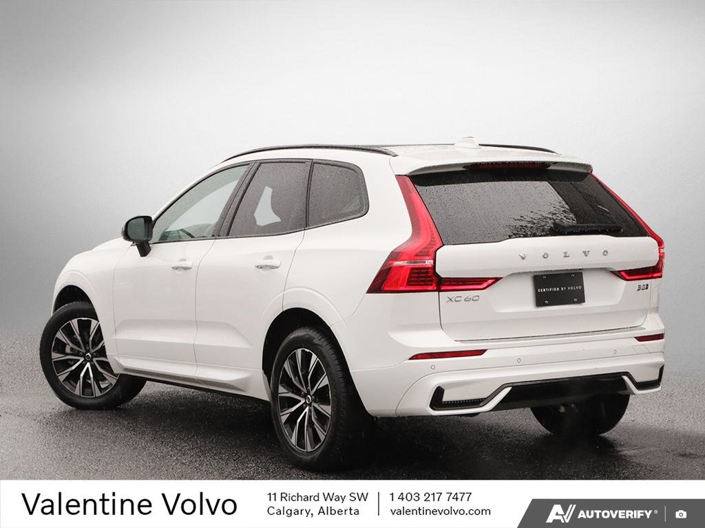 2025 Volvo XC60 Core Dark Theme-3