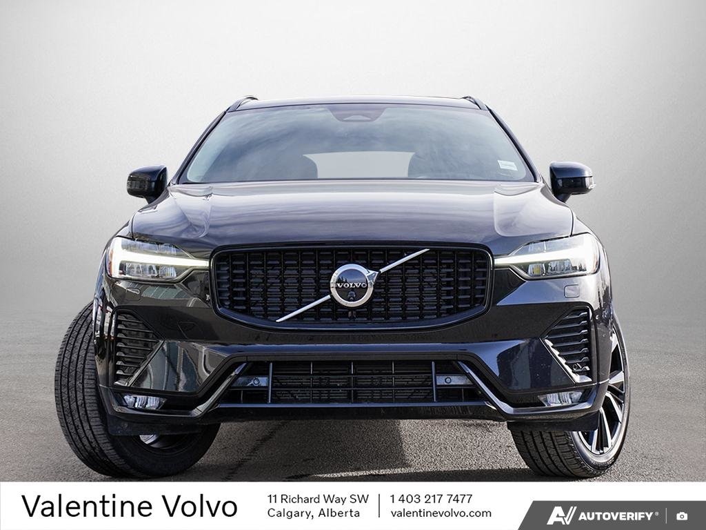 2025 Volvo XC60 Plus Dark Theme-1