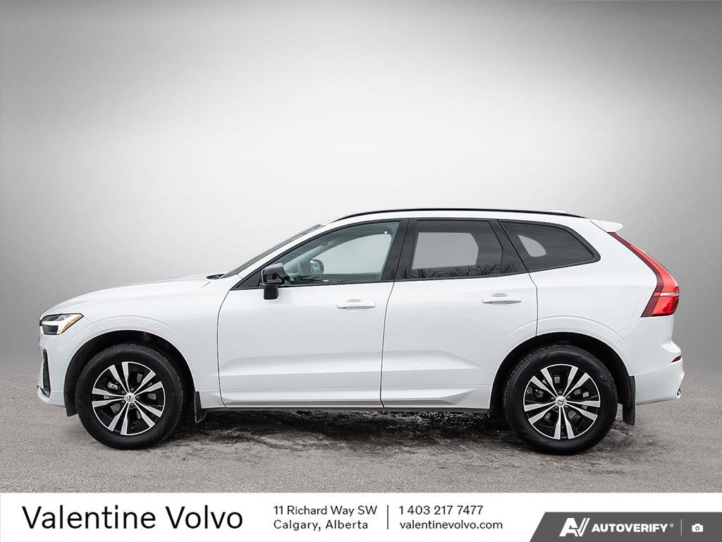 2025 Volvo XC60 Core Dark Theme-2