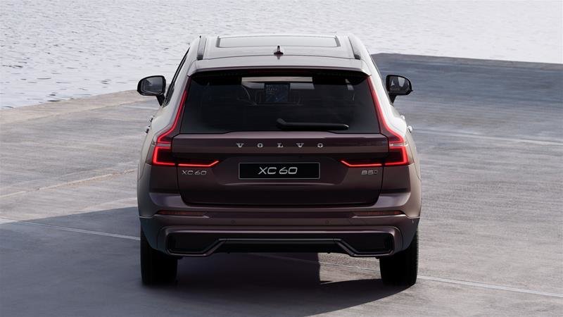 2026 Volvo XC60 Plus-2