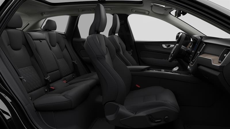 2026 Volvo XC60 Plus Dark Theme-4