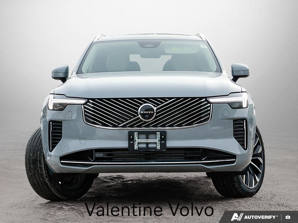 2025 Volvo XC90 Plug-In Hybrid Ultra Bright Theme-1