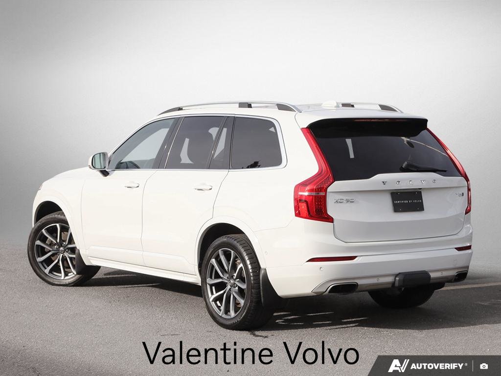 2018 Volvo XC90 Momentum photo 4
