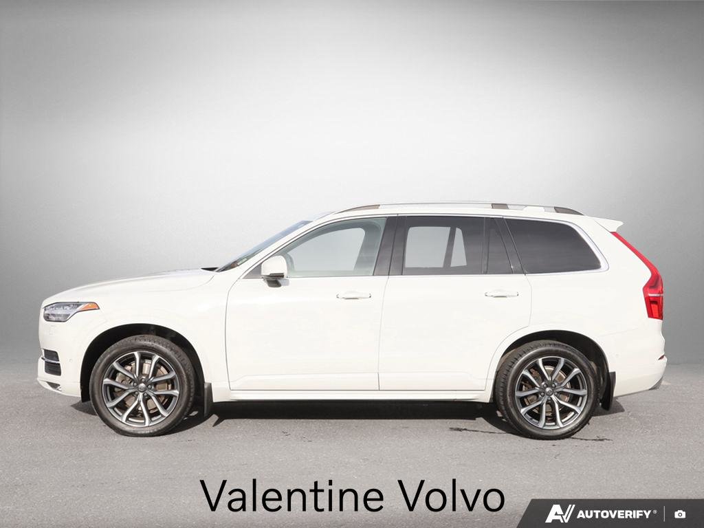 2018 Volvo XC90 Momentum photo 3