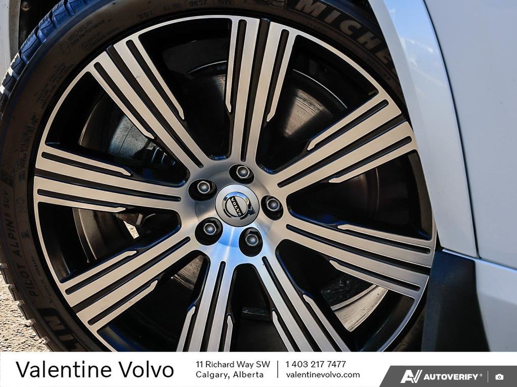 2021 Volvo XC90-5