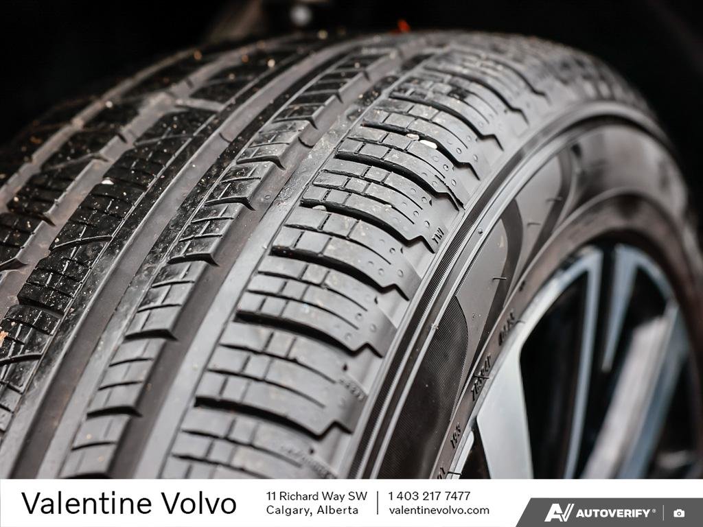 2025 Volvo XC90 Core Bright Theme-6