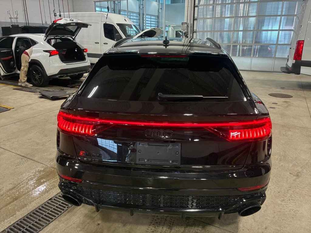 Audi RS Q8 591 HP QUATTRO - BLACK OPTICS PACKAGE 2022-4