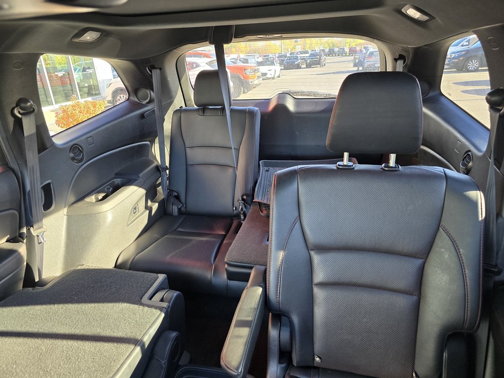 2022 Honda Pilot Black Edition-1