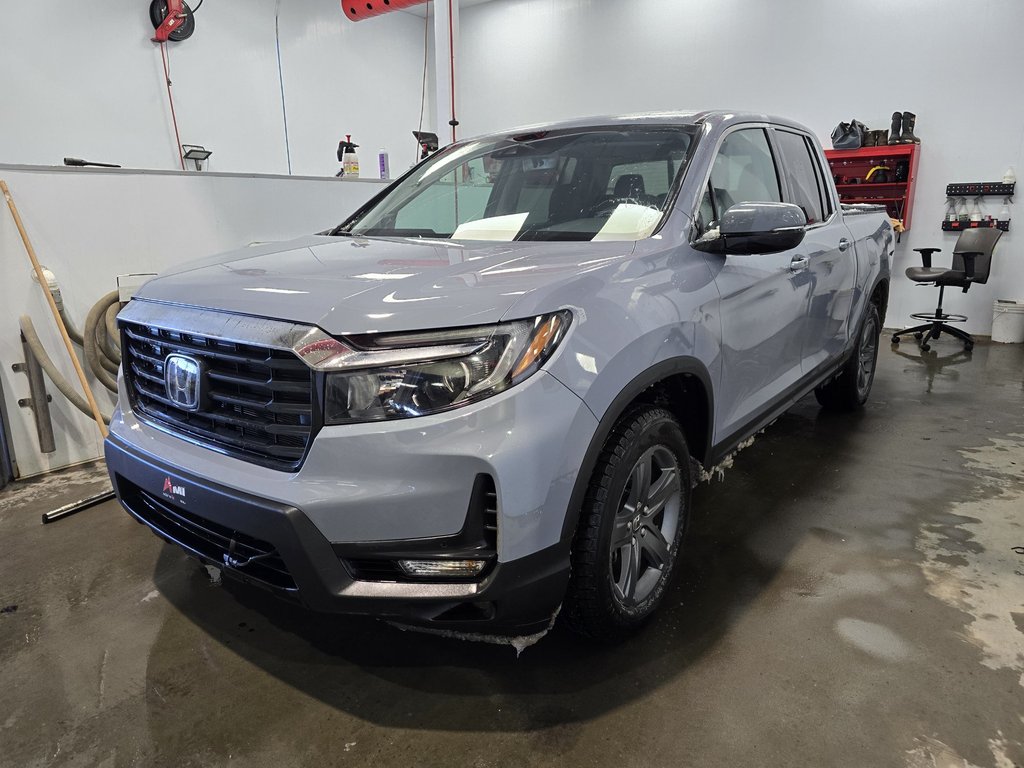 2023 Honda Ridgeline Touring-0