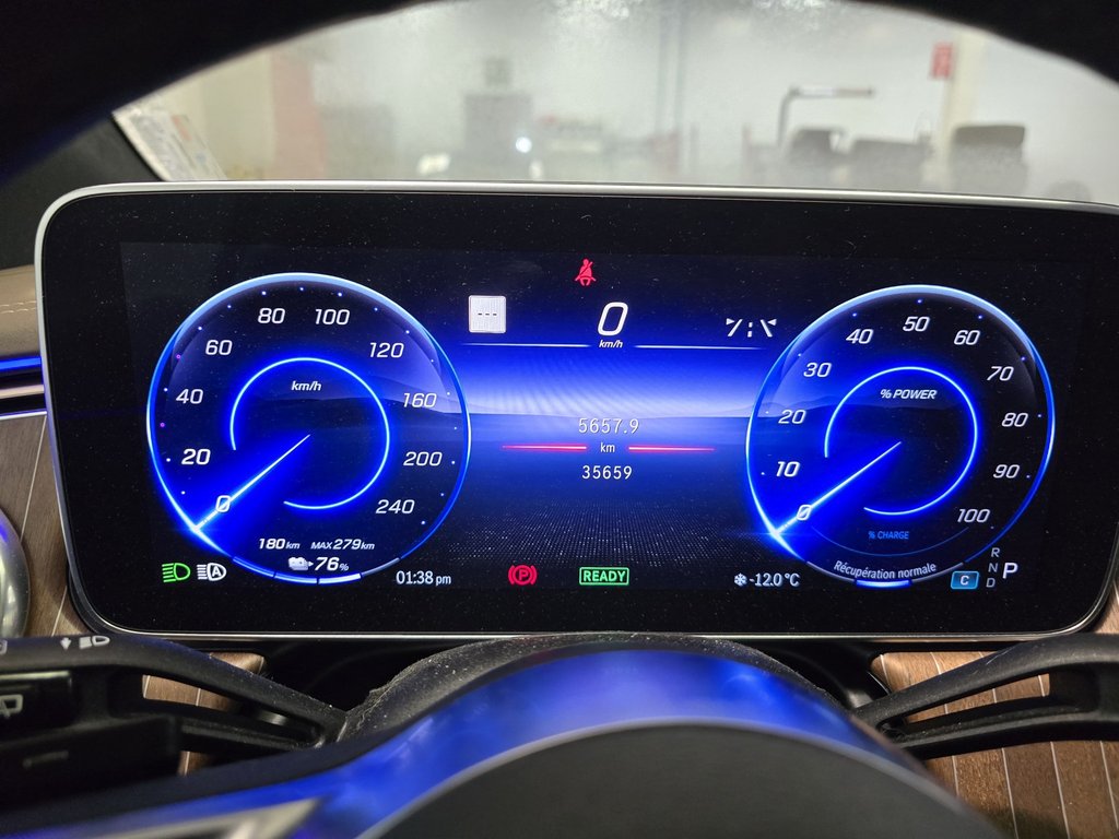 Mercedes-Benz EQE 350 2023-7