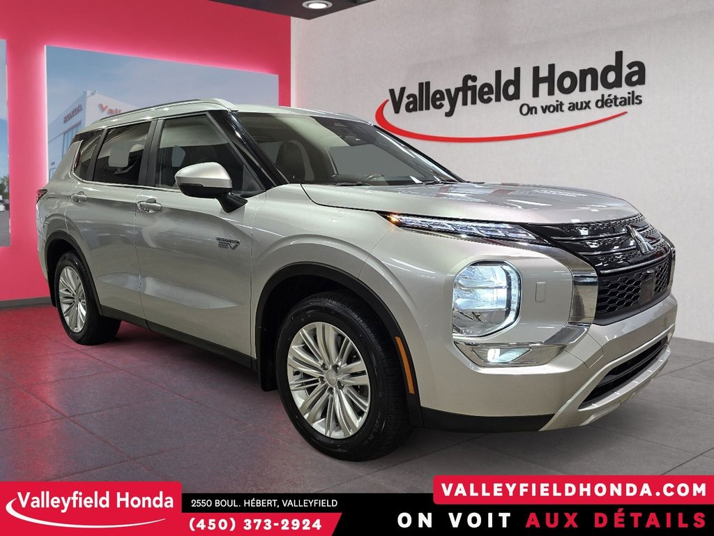 Mitsubishi Outlander Plug-In Hybrid LE - 7 PASSAGER 61KM D'AUTONOMIE EV 2024-2