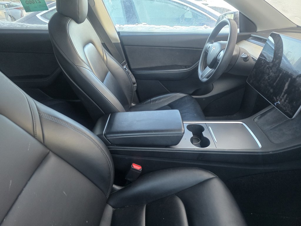 Tesla Model Y Long Range 2021-1