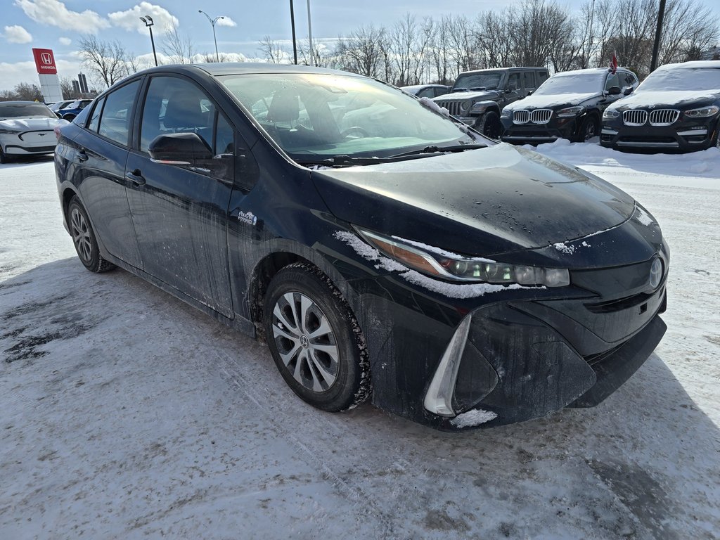 Toyota Prius Prime Upgrade 2021-3