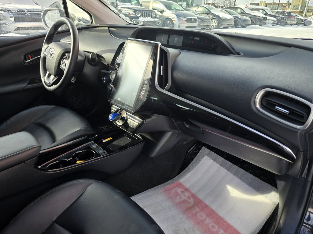 Toyota Prius Prime Upgrade 2021-5