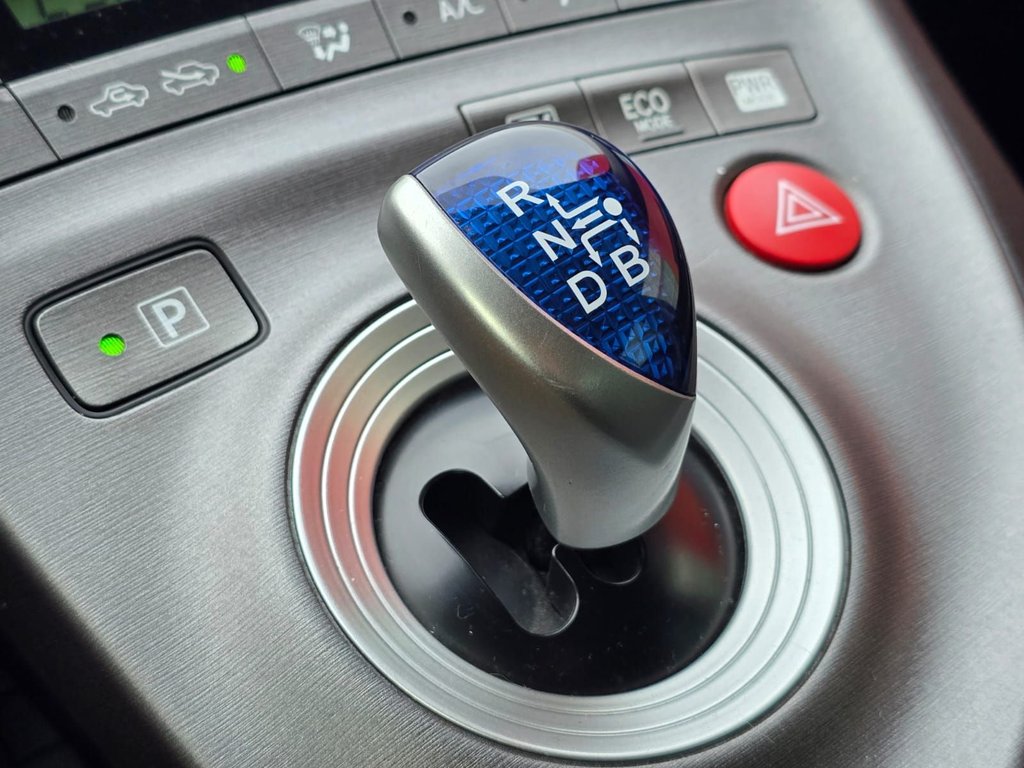 Toyota Prius HYBRIDE - FIABLE & ECONOMIQUE 2013-5