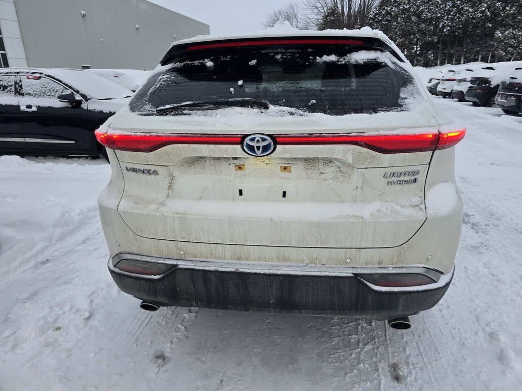 Toyota Venza Limited 2022-3