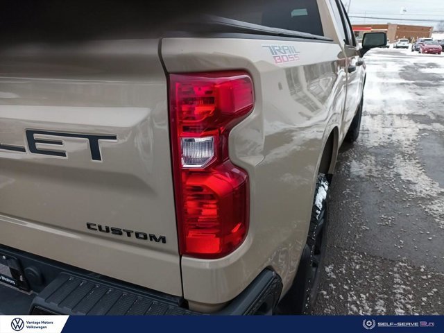 Chevrolet Silverado 1500 Custom Trail Boss 2022 à Truro, Nouvelle-Écosse - 14 - w1024h768px