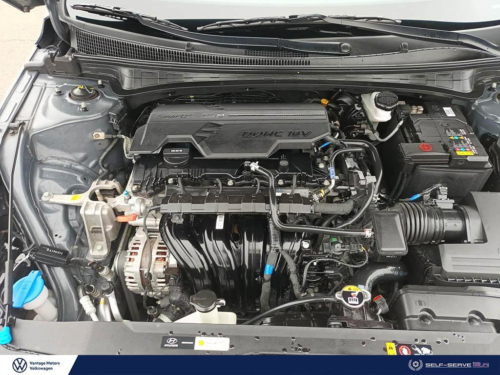 Hyundai Elantra Preferred 2023 à Truro, Nouvelle-Écosse - 13 - w1024h768px