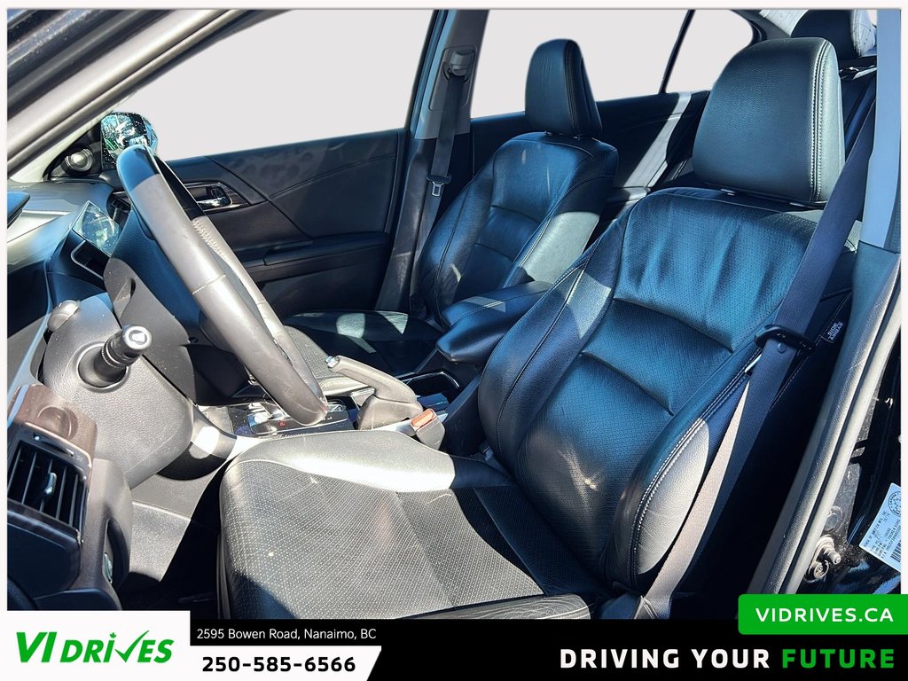 2017 Honda Accord Sedan Touring-7