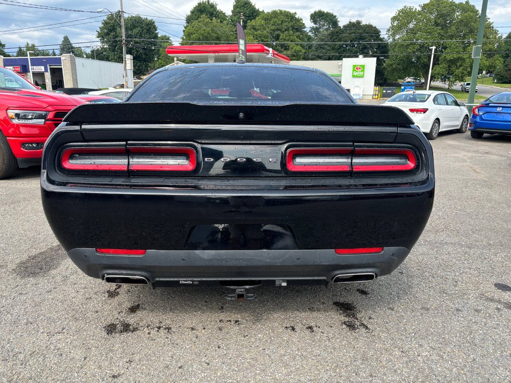 Challenger SXT Plus 2016 à Québec, Québec - 14 - w1024h768px