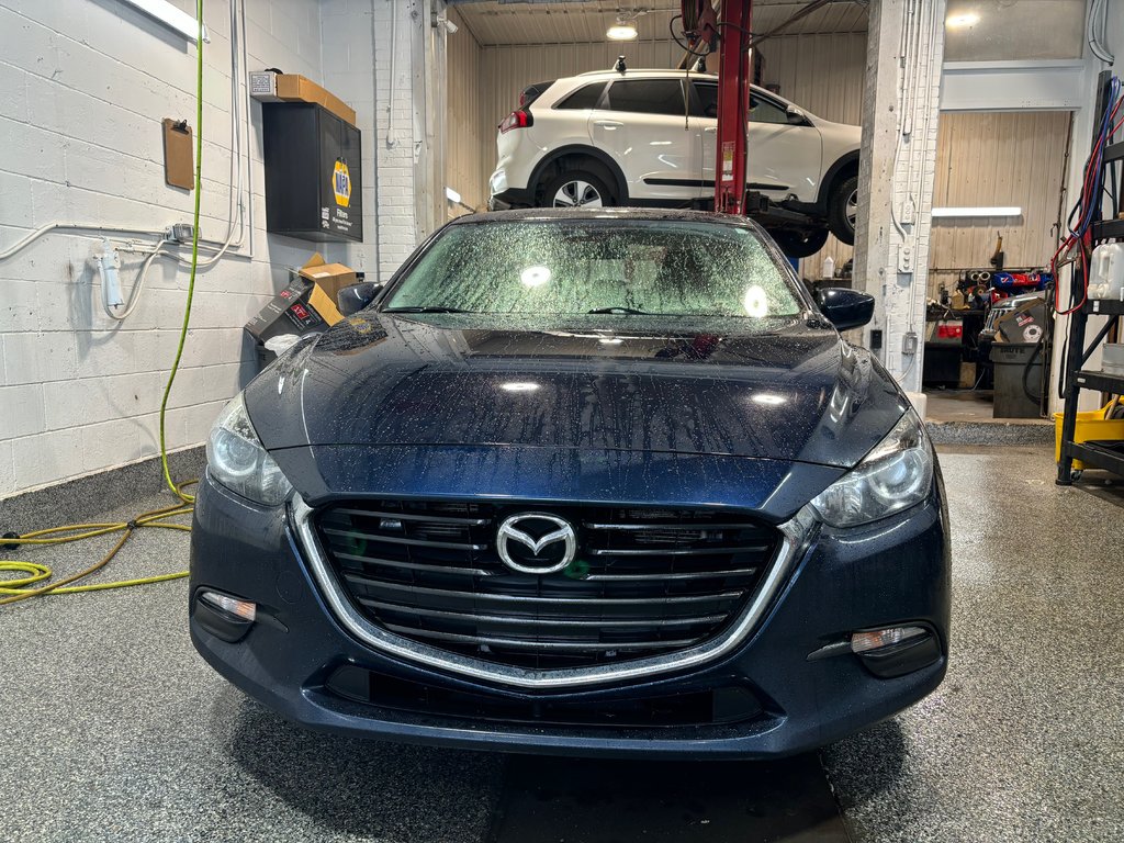 Mazda 3 GX 2018 à Québec, Québec - 2 - w1024h768px