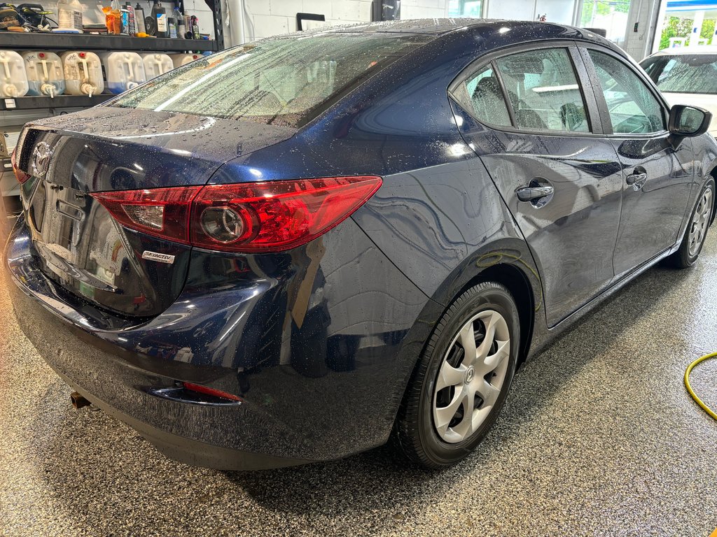 Mazda 3 GX 2018 à Québec, Québec - 4 - w1024h768px